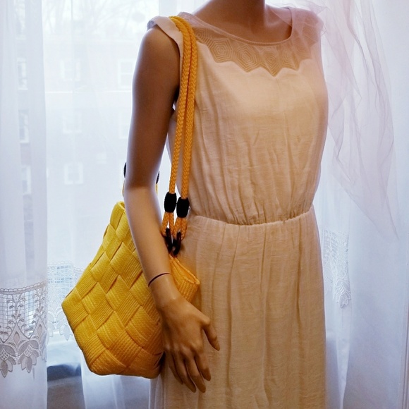 M & G Bertini Yellow woven long strips tote - Picture 7 of 7